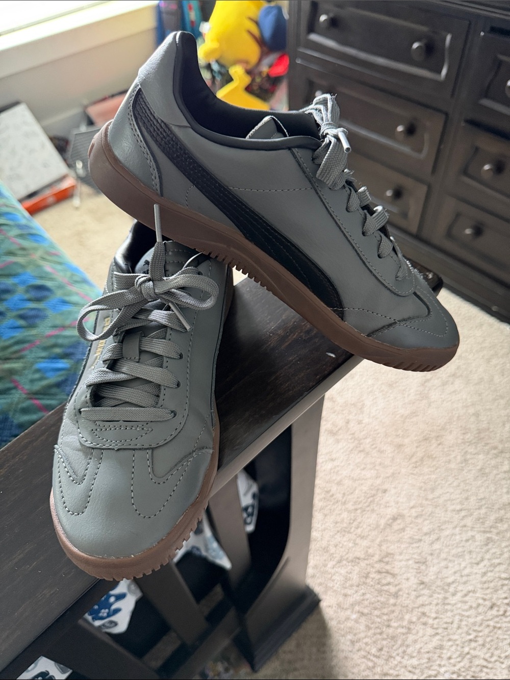 Puma Gray Sneakers with Black Stripe and Gum Sole